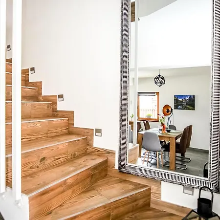 Dwupoziomowe Na Dwa Widoki Z Jacuzzi & Sauna