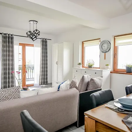 Dwupoziomowe Na Dwa Widoki Z Jacuzzi & Sauna