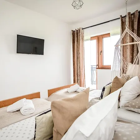 Dwupoziomowe Na Dwa Widoki Z Jacuzzi & Sauna * زاكوباني